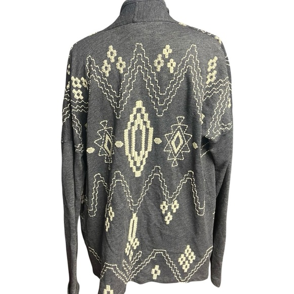 Lucky Bliss Women’s Cardigan Size S Grey Embroidered Aztec Print Boho Light - Picture 5 of 8